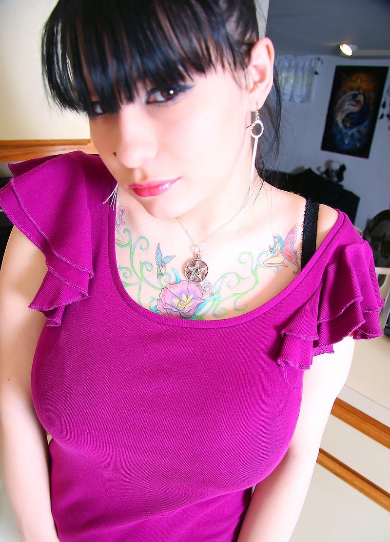 Альбина, 22